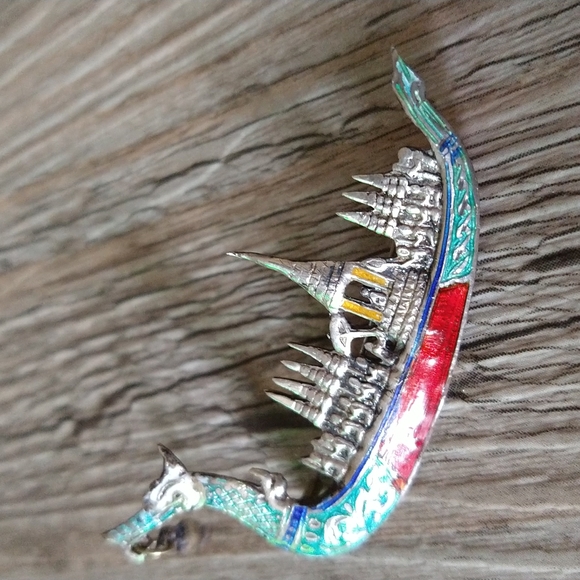Vintage Sterling Silver Dragon Boat Pin - Picture 2 of 12
